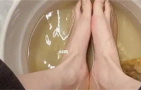 桔子皮泡水洗脚有什么作用