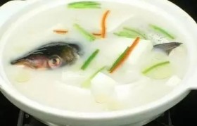 陈皮鲫鱼豆腐汤