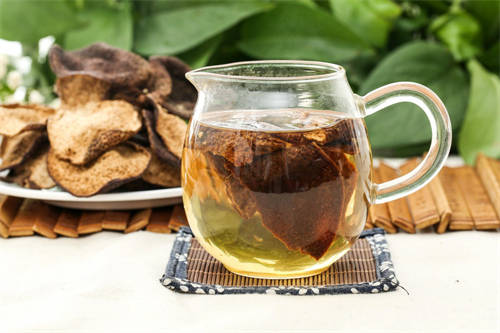 陈皮金银花罗汉果茶，有润肺生津的好处！