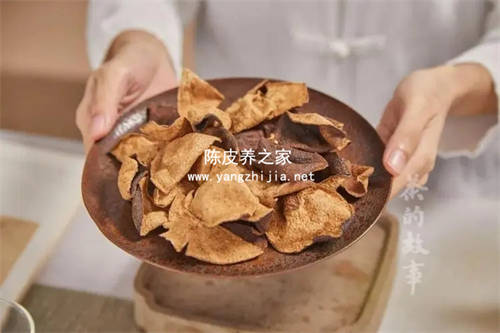 用陈皮煮什么治咳嗽效果好  2