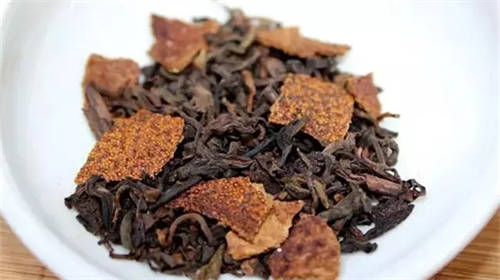 陈皮普洱茶的功效和作用及食用方法  2