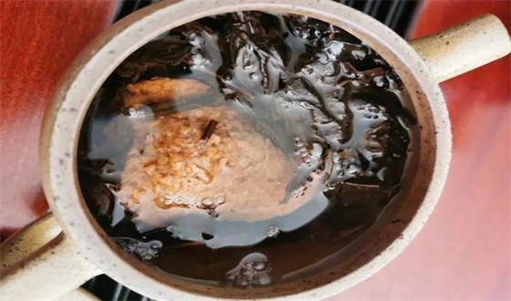 陈皮可以和黑茶一起泡水喝吗  3
