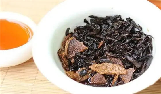 陈皮可以和黑茶一起泡水喝吗  4