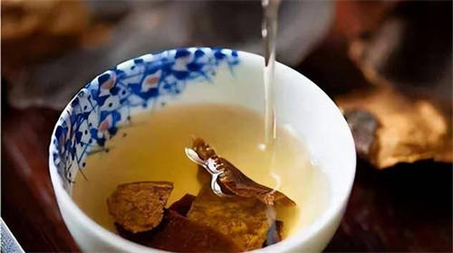 抽烟的人喝陈皮泡水好吗  2